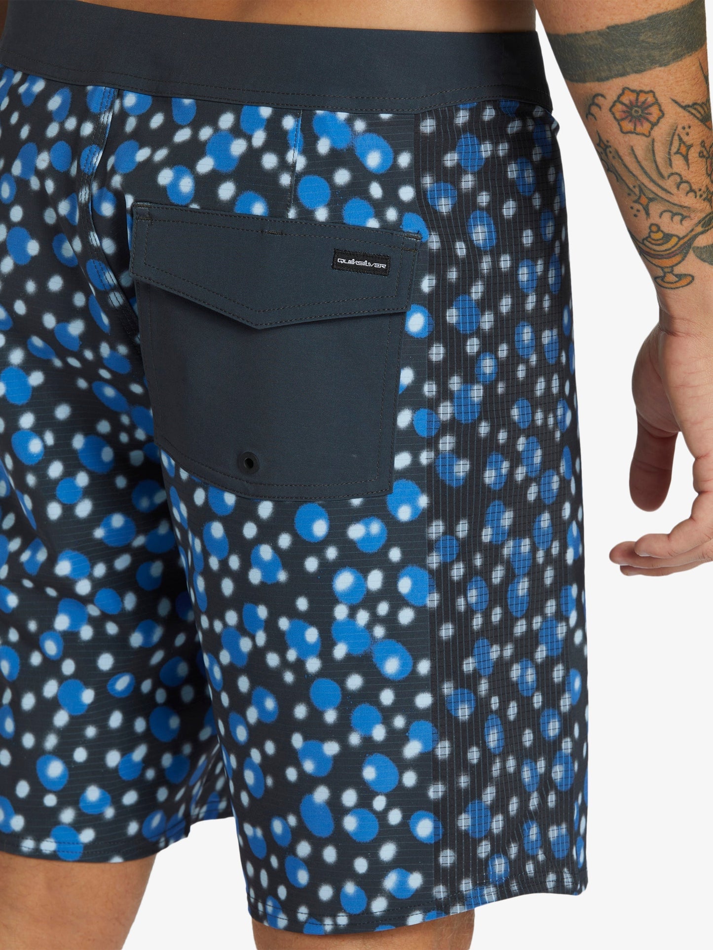 Mens Highline Arch 19" Boardshorts - Quiksilver Singapore 