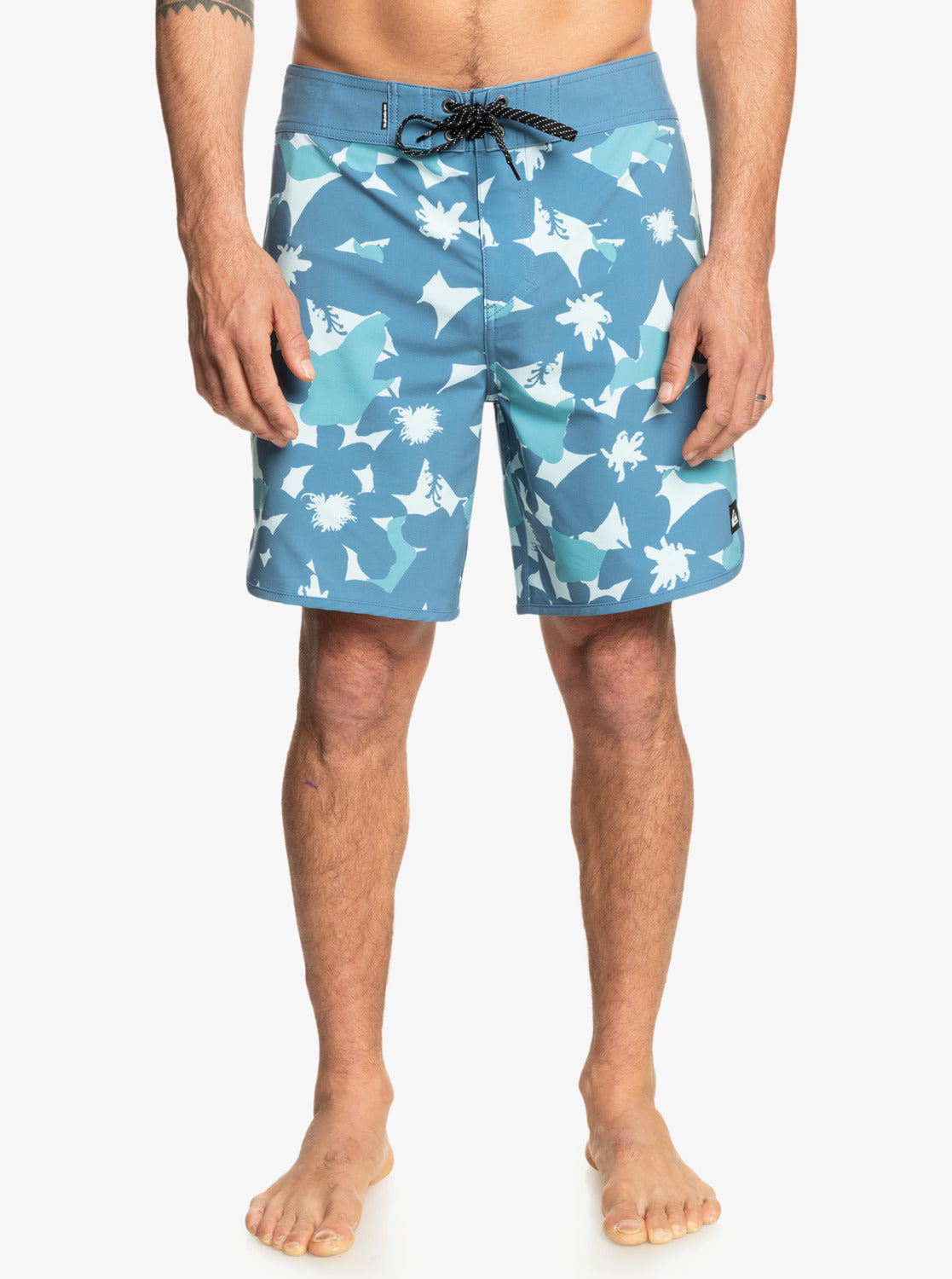 Mens Surfsilk Scallop 18" Boardshorts - Quiksilver Singapore 