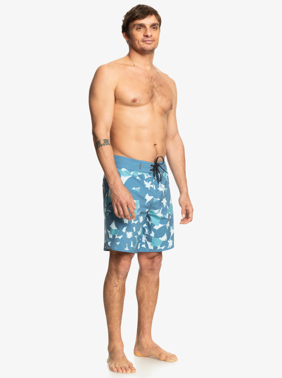 Mens Surfsilk Scallop 18" Boardshorts - Quiksilver Singapore 
