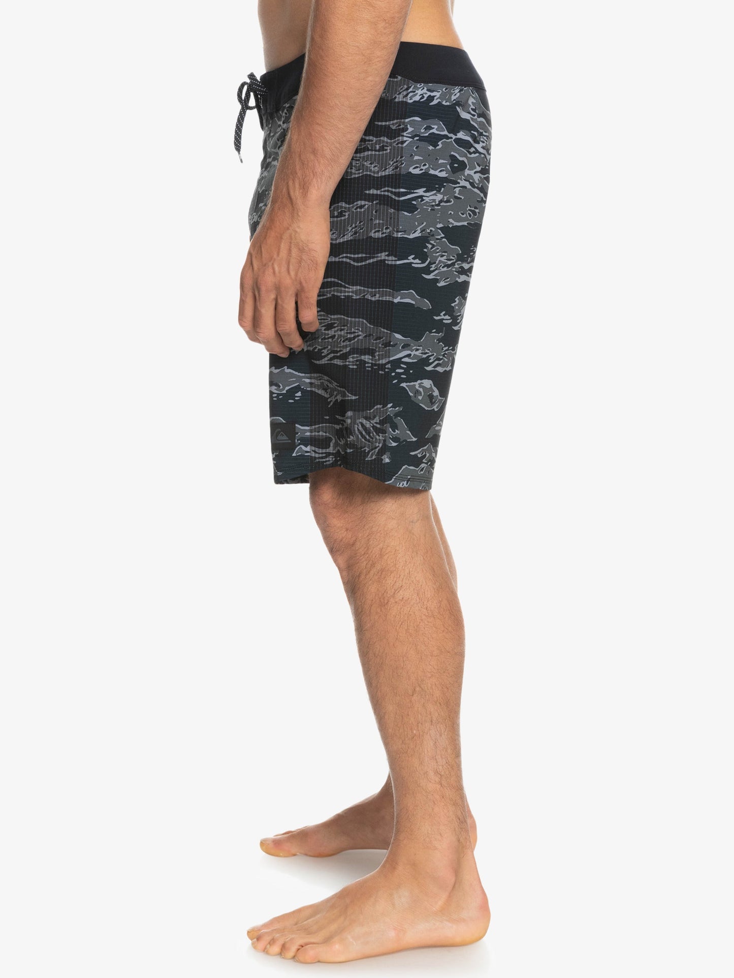 Mens Highlite Arch 19" Boardshorts - Quiksilver Singapore 