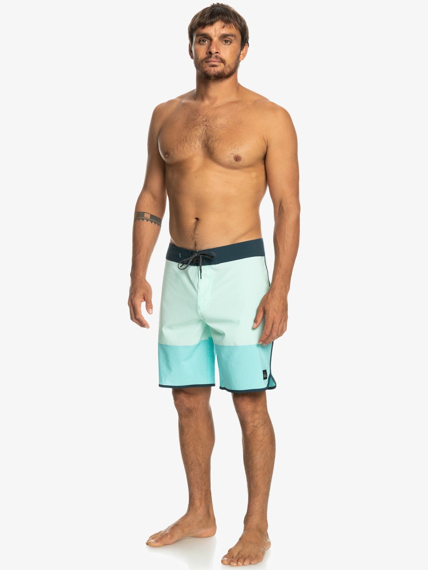 Mens Highlite Scallop 19" Board Shorts - Quiksilver Singapore 