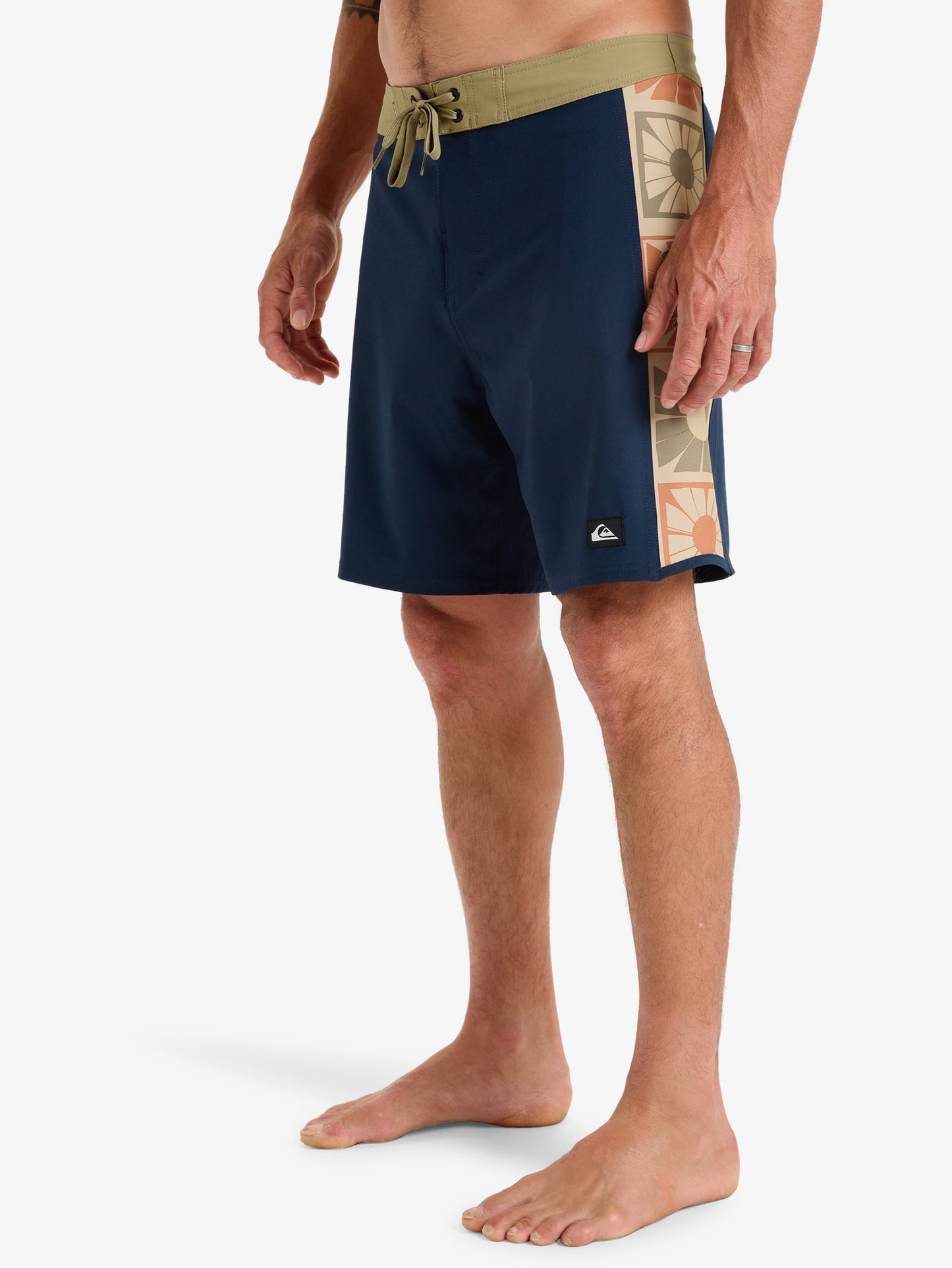 Mens Surfsilk Arch 18" Boardshorts - Quiksilver Singapore 