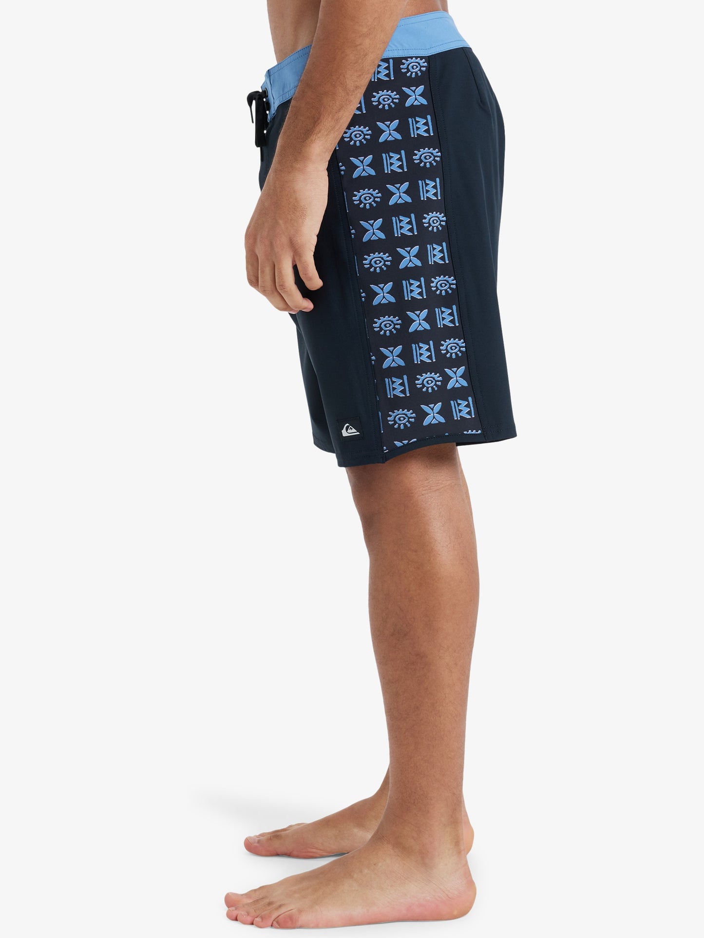 Mens Surfsilk Arch 18" Boardshorts - Quiksilver Singapore 