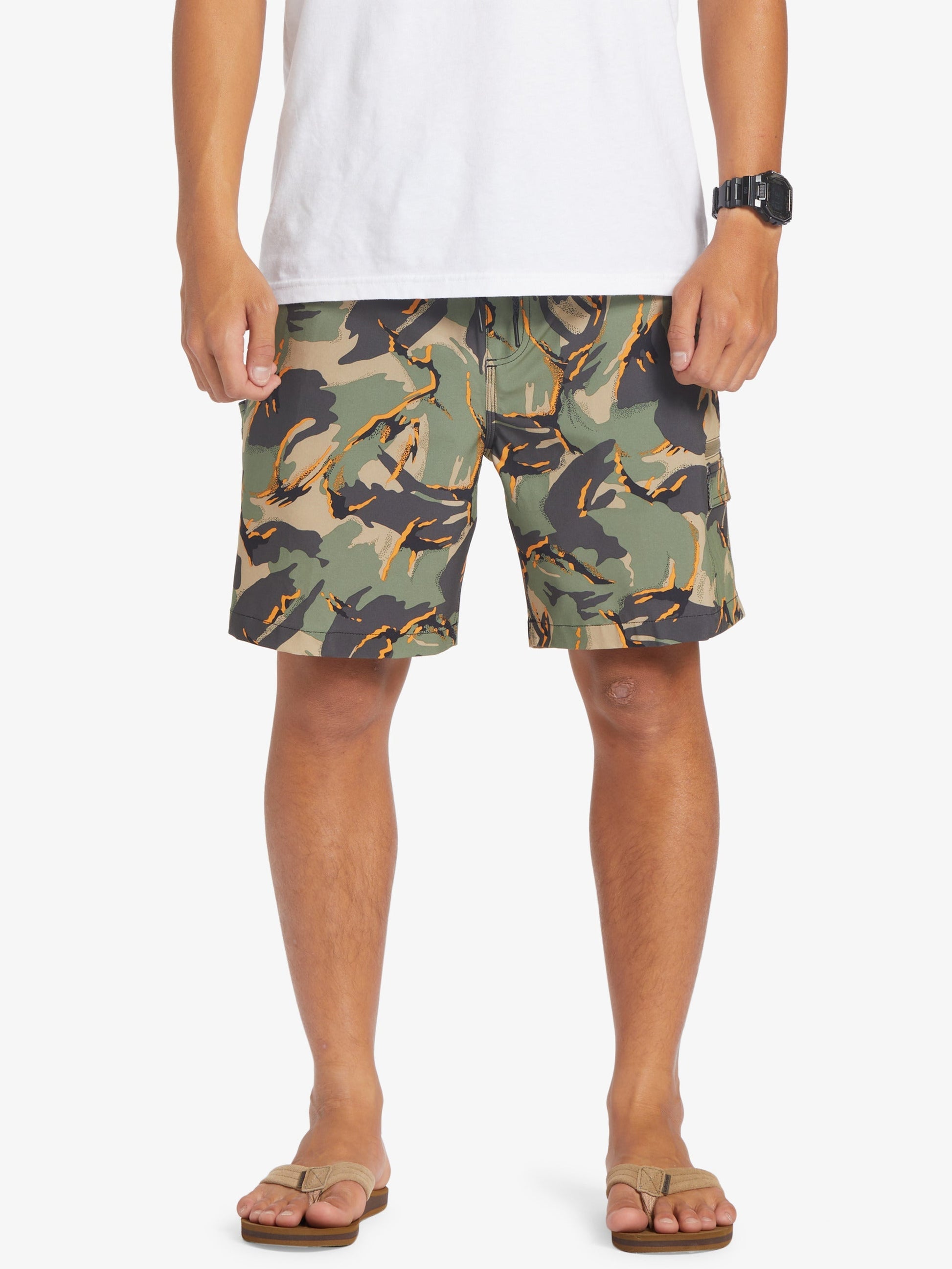 Mens Taxer Cargo 18" Amphibian Boardshorts - Quiksilver Singapore 