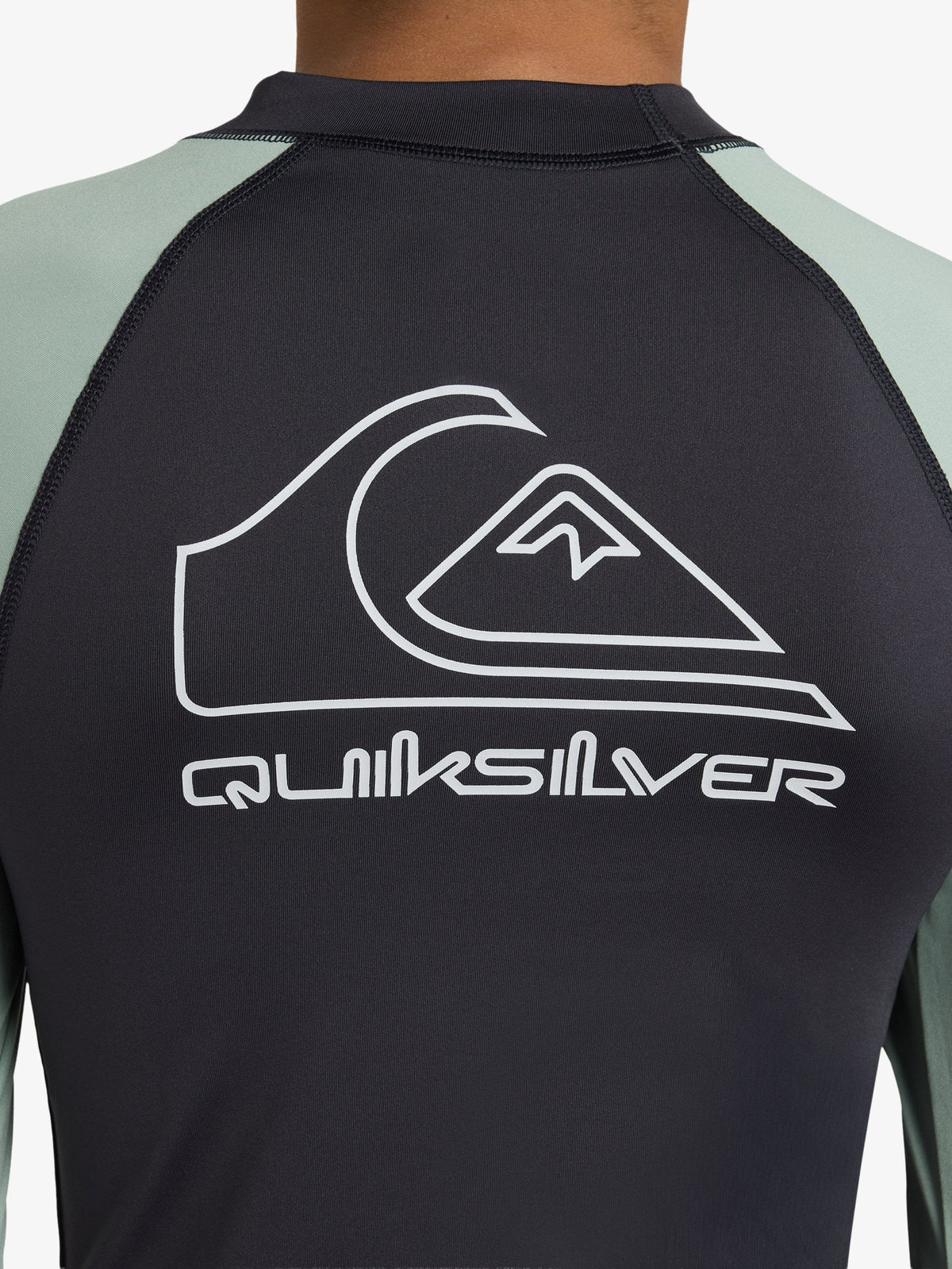 Boys 8-16 On Tour Long Sleeve Rushguard