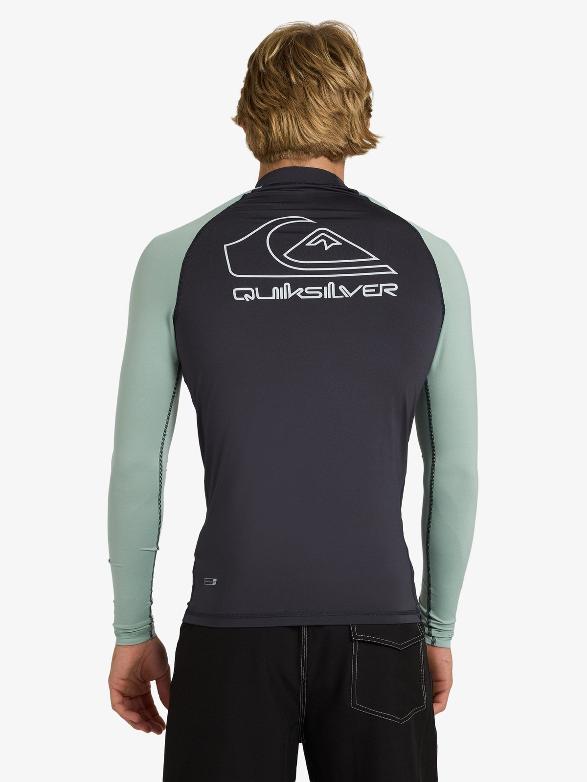 Mens On Tour Long Sleeve Surf Rashguard