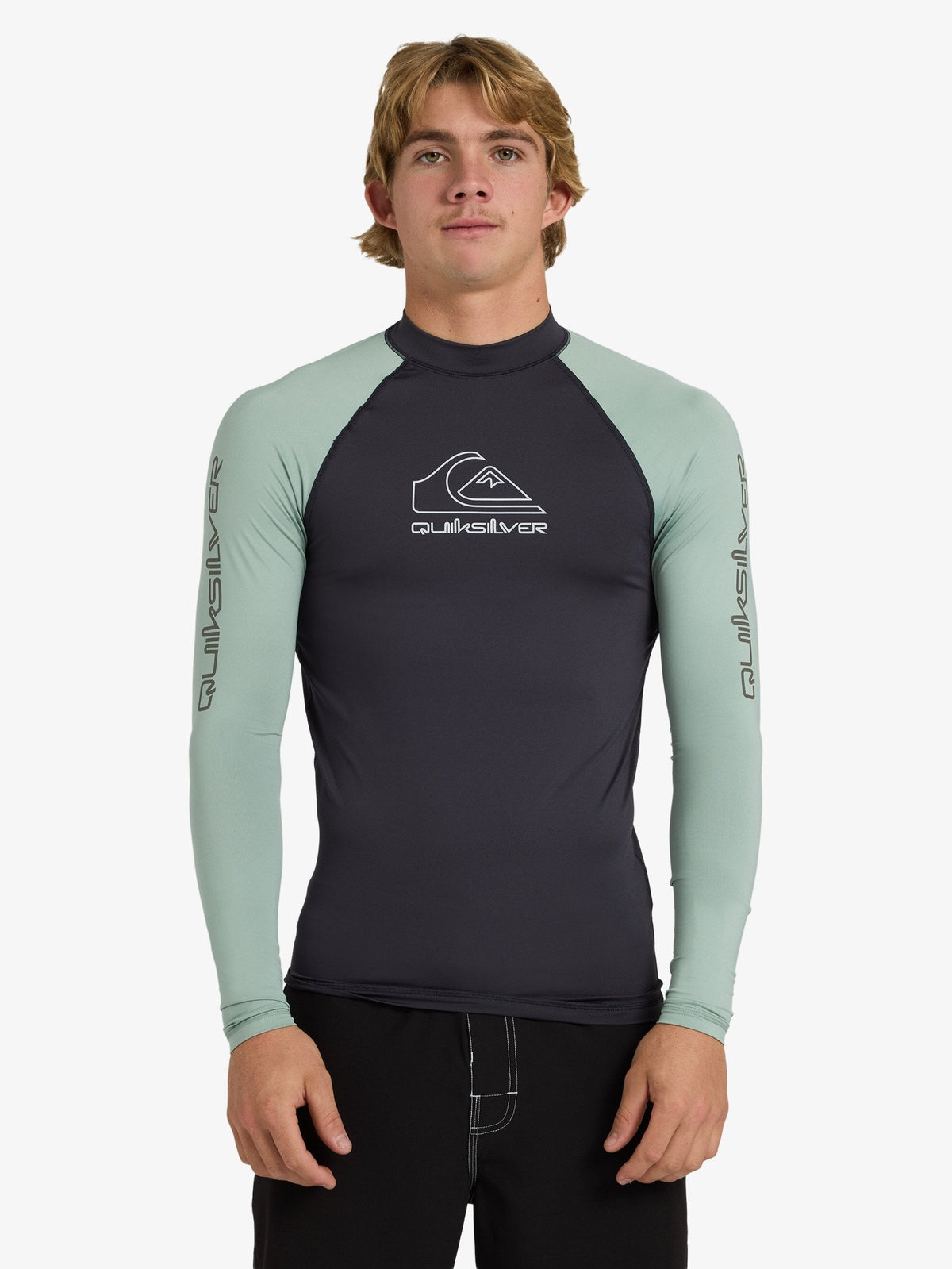 Mens On Tour Long Sleeve Surf Rashguard