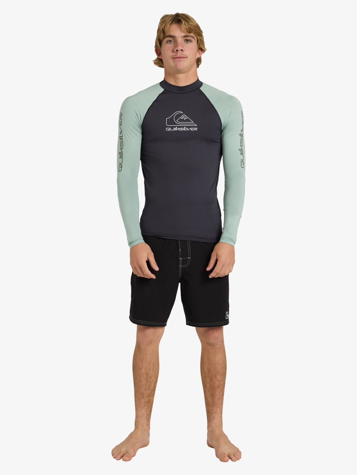 Mens On Tour Long Sleeve Surf Rashguard